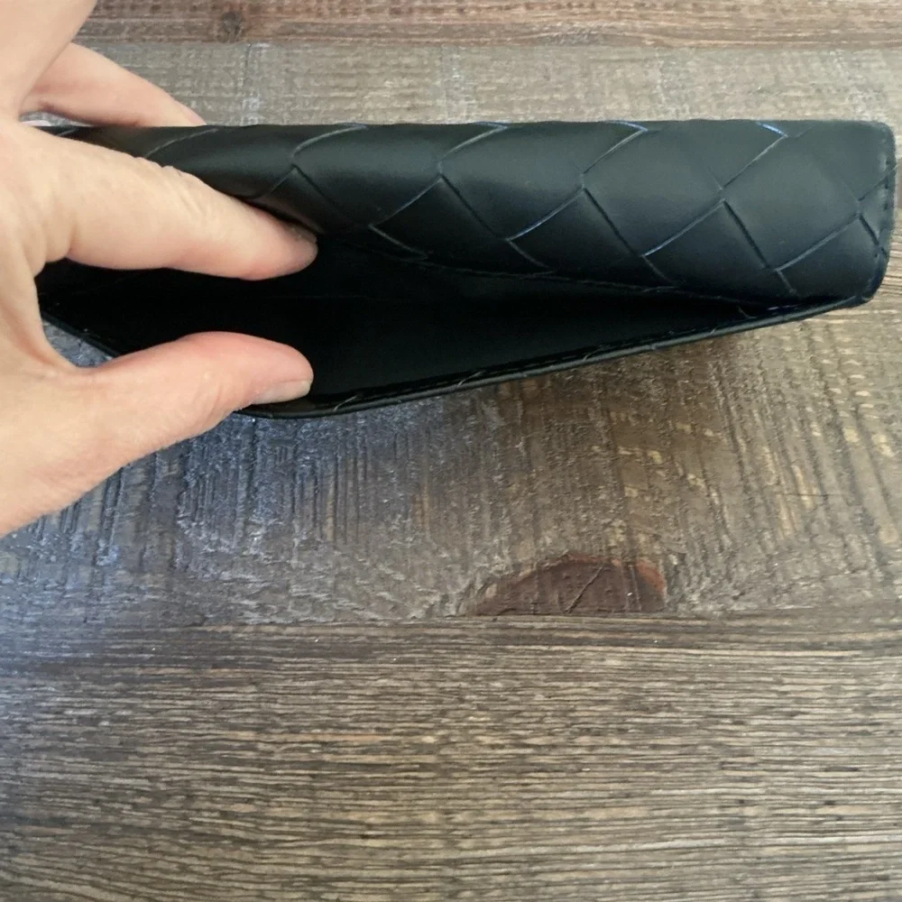 London Fog Lara Woven Black Flap Wallet.